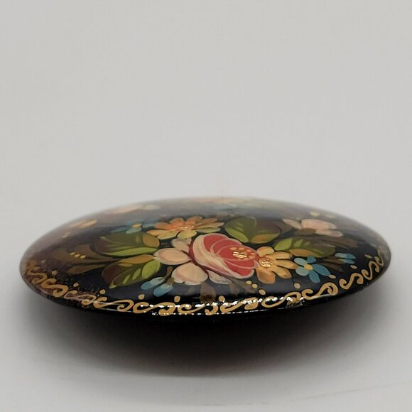 Vintage Hand-Painted Russian Pin Black Lacquer Floral Brooch Gold Accents 2" - Picture 9 of 10